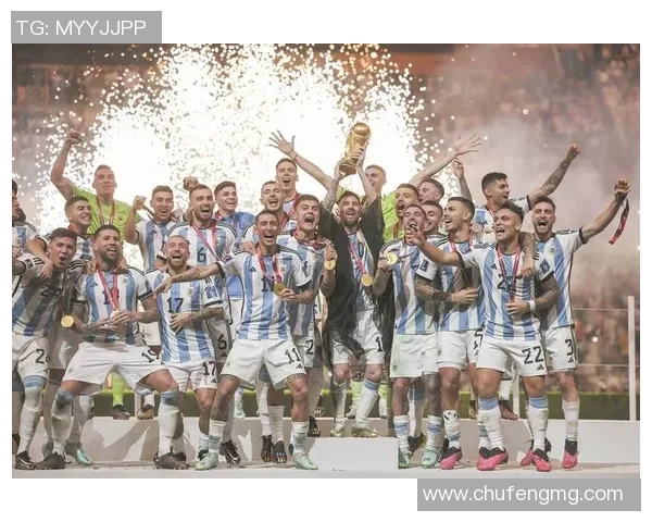 哪些顶级球星在足球青训时期展现出超群天赋与非凡潜力