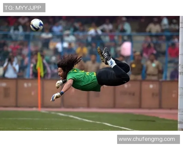 盘点足坛巨星专属绝技揭秘那些让世界为之惊叹的独门绝招