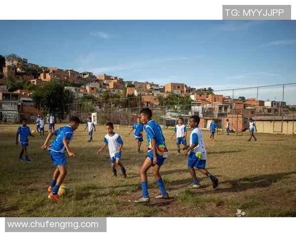 足球博士球星：揭秘绿茵场上的智慧与技术 如何成就他独特的球场魅力